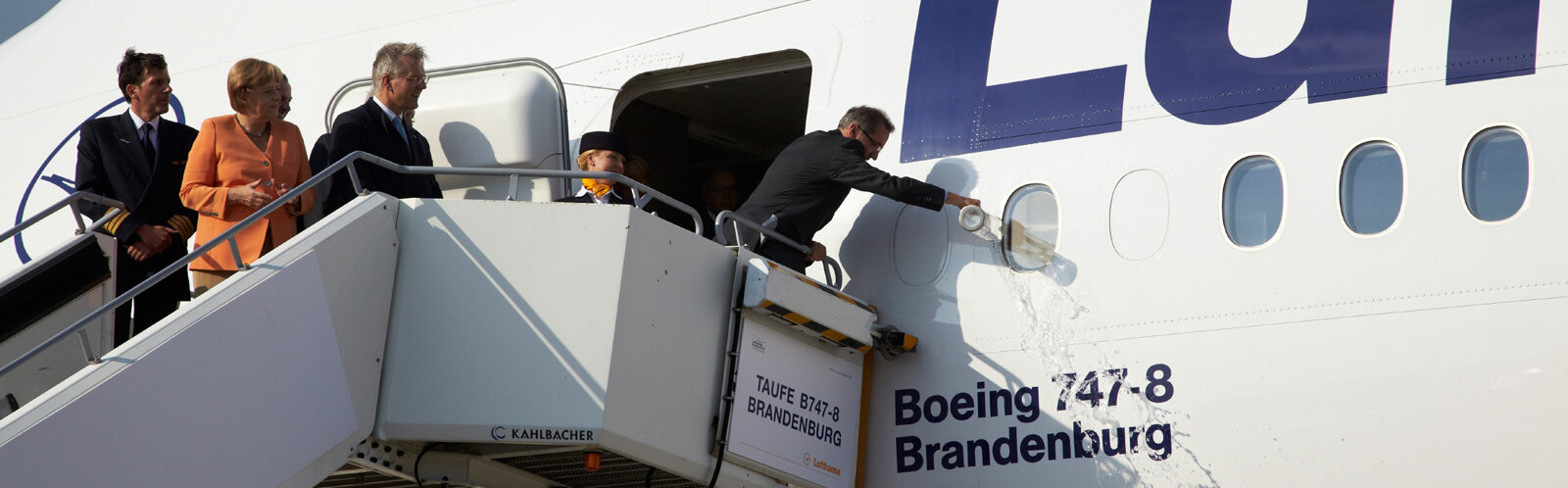 Taufe einer Boeing 747-8 auf den Namen "Brandenburg" Taufe einer Boeing 747-8 auf den Namen "Brandenburg"