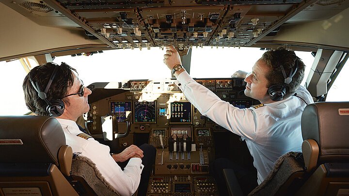 www.lufthansagroup.com