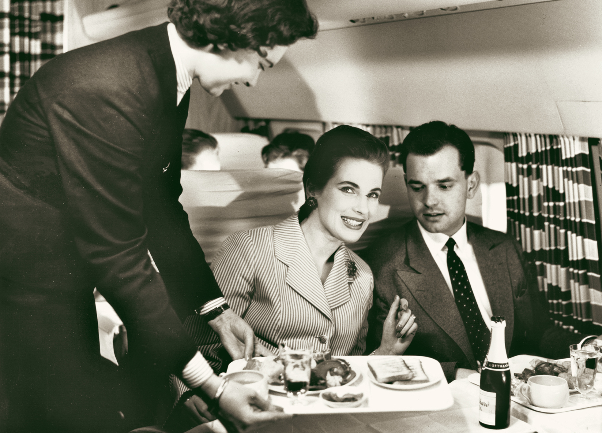 Spitzenkomfort in der First Class: Seit November 1958 bot Lufthansa ihren Senator-Service an.