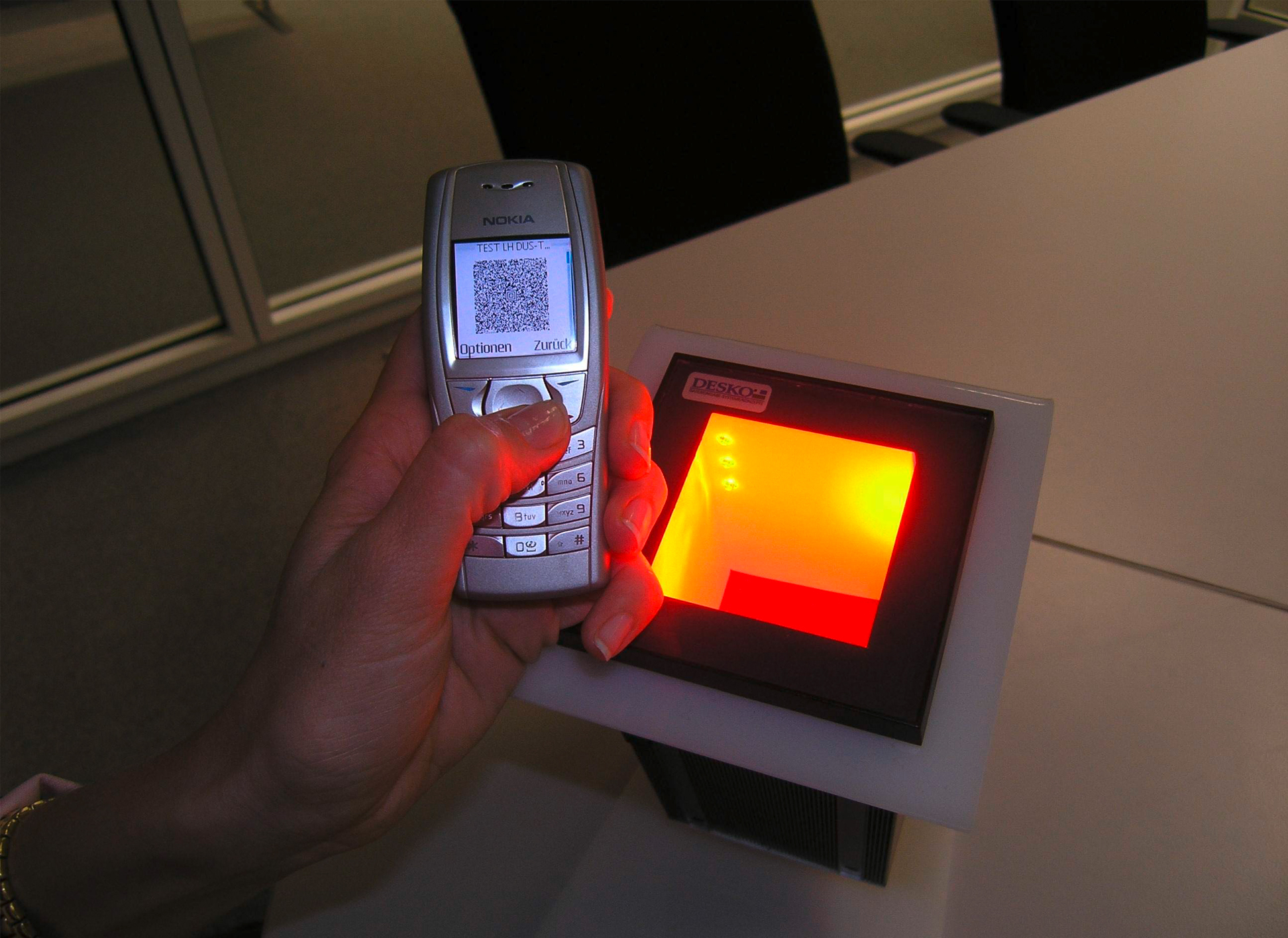 Einchecken ohne Zwischenstopp – mit der Bordkarte auf dem Handy.