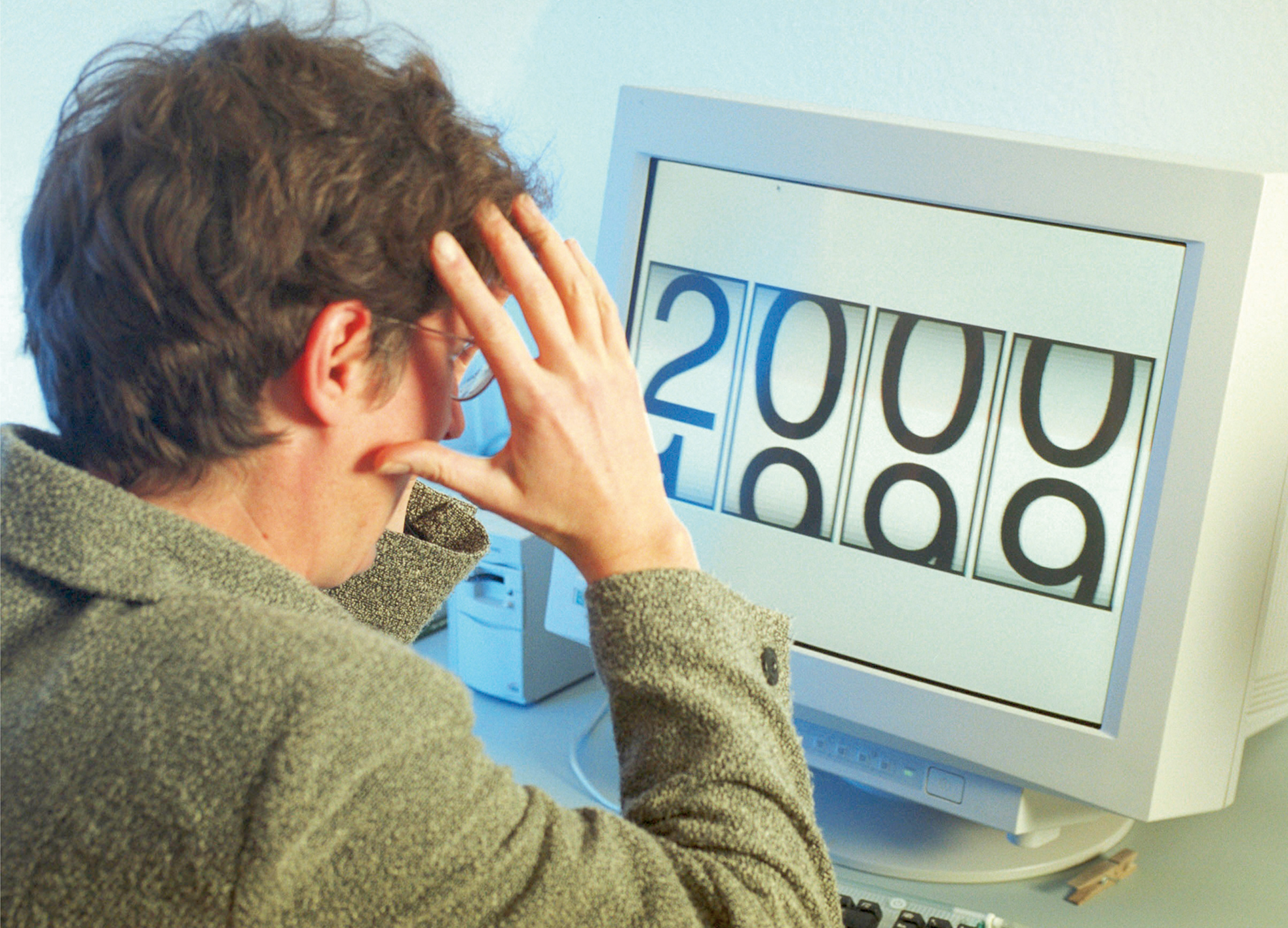 Der von vielen an die Wand gemalte weltweite Computerabsturz in der Sylvesternacht 1999 auf 2000 blieb dank professioneller Vorbereitung aus.