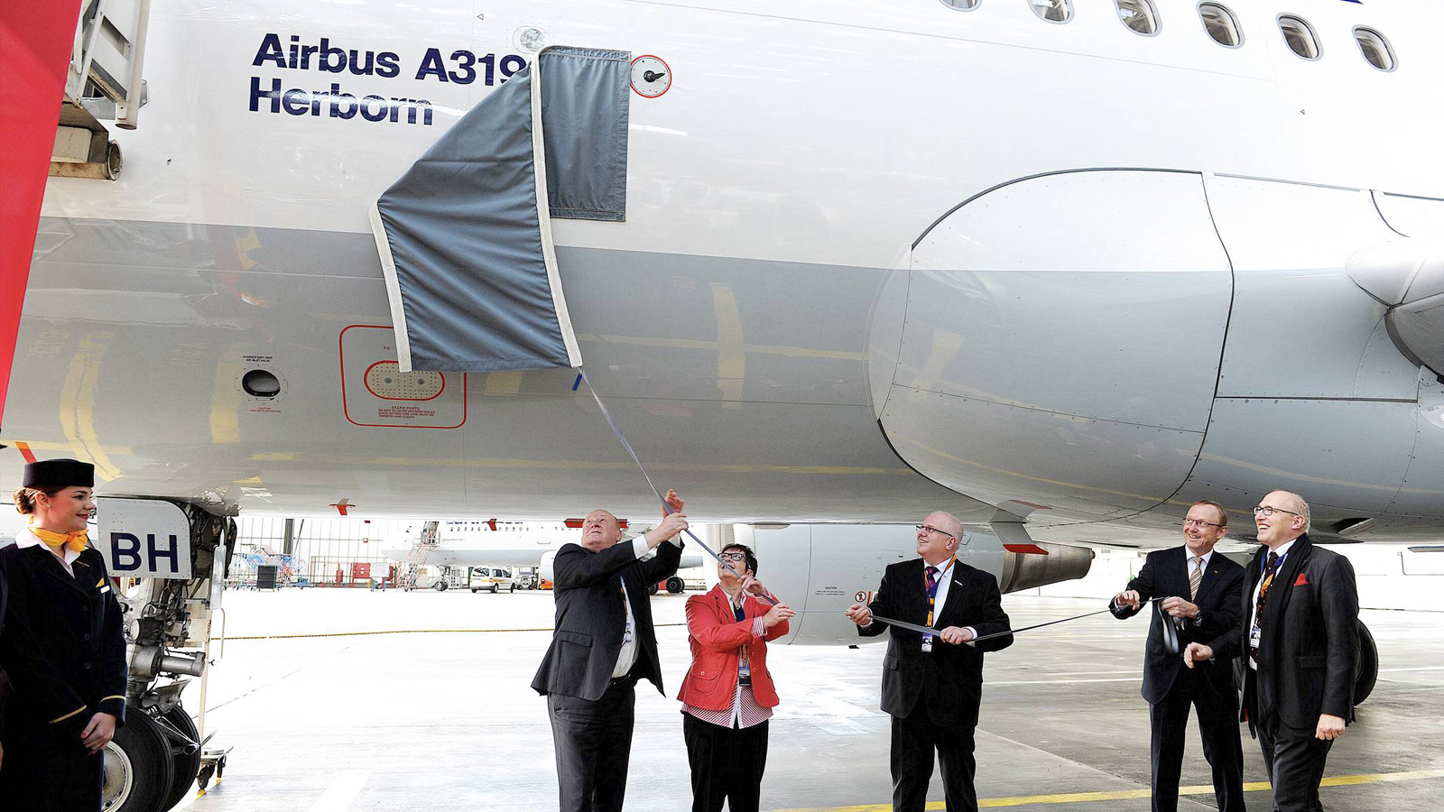 Taufzeremonie der Herborn, Enthüllung des Namens Taufzeremonie der Herborn, Enthüllung des Namens